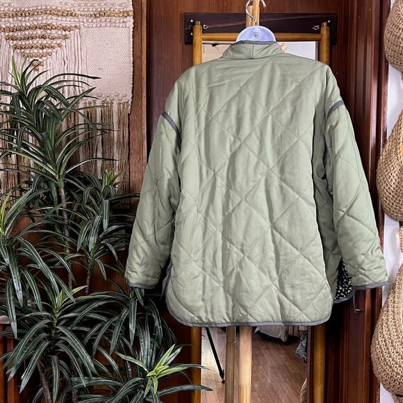 BLANKNYC Reversible Quilted Jacket XS Olive Navy Ditsy Floral Boxy Button Front - Picture 6 of 16